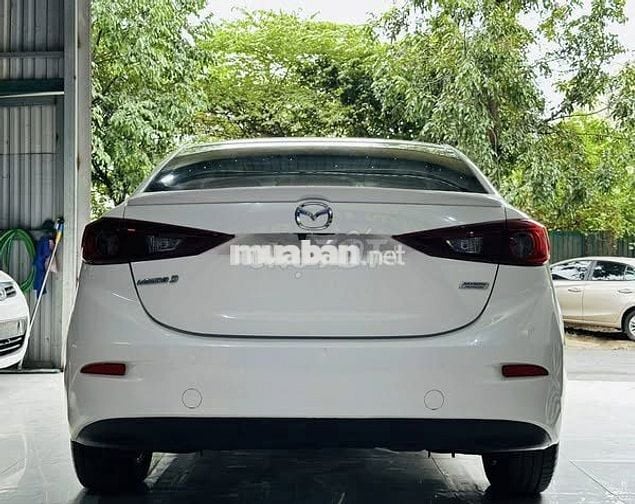 Mazda 3 sản xuất 2019 bản 1.5 AT