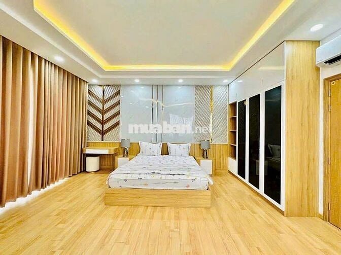 SIÊU PHẨM  NHÀ 2 MẶT TIỀN - 136A Đặng Văn P.13 Q.PN - 5x17m 400m sàn