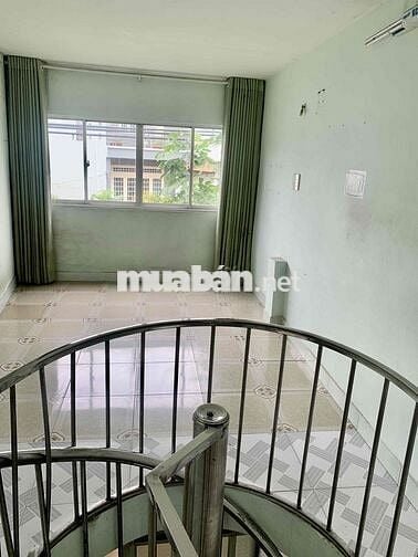 Cho Thuê Nhà Nguyên Căn Mặt Tiền Nguyễn Phúc Chu