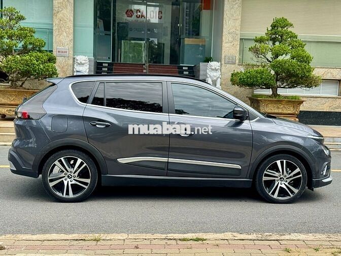 VinFast VFe34 2022 - Màu xám - 3v5km
