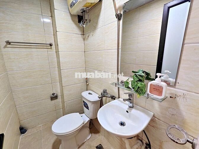 Chính chủ cho thuê 1n1k 35m2 cửa sổ thoáng, đồ cơ bản, ở luôn, BA ĐÌNH