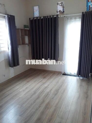 cho thuê nhà nguyên căn nhỏ , đường Qui Đức gần Cầu Ông Thìn