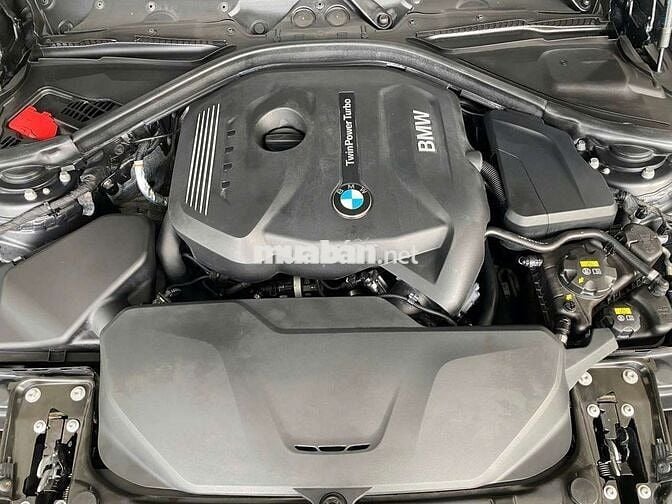 BMW 320i 2015 model 2016 35.000km một chủ từ đầu
