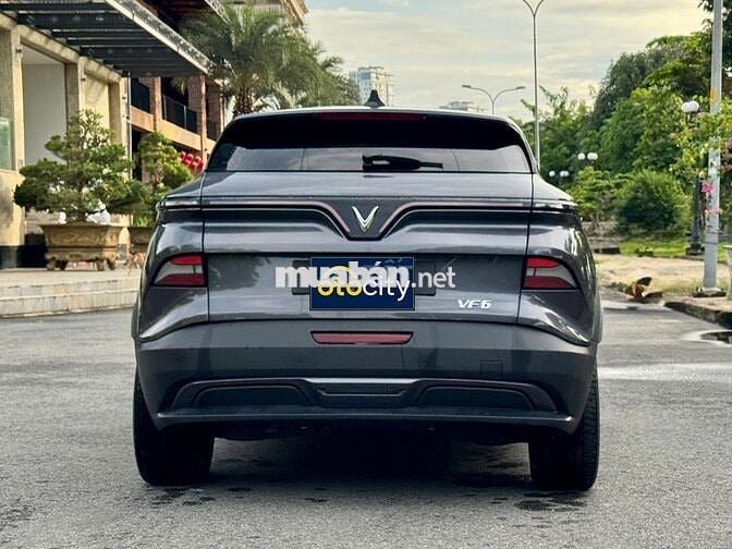 VinFast VF6 Plus 2023 - Màu xám - 3v2km - Mua pin