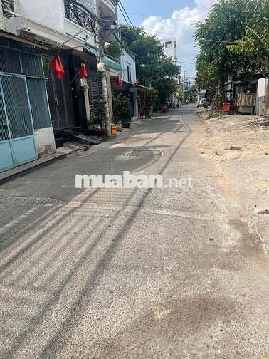 LÊ VĂN QUỚI, NGÃ TƯ BỐN XÃ, NHÀ MỚI, 4x10, HẺM 4M, CHỈ 4.65 TỶ
