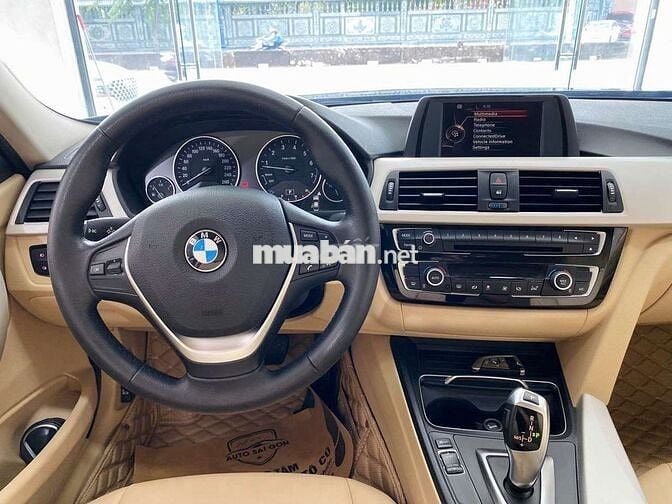 BMW 320i 2015 model 2016 35.000km một chủ từ đầu