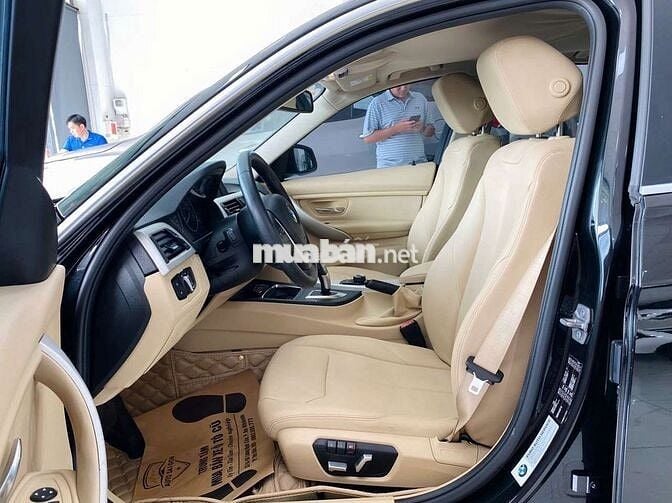BMW 320i 2015 model 2016 35.000km một chủ từ đầu