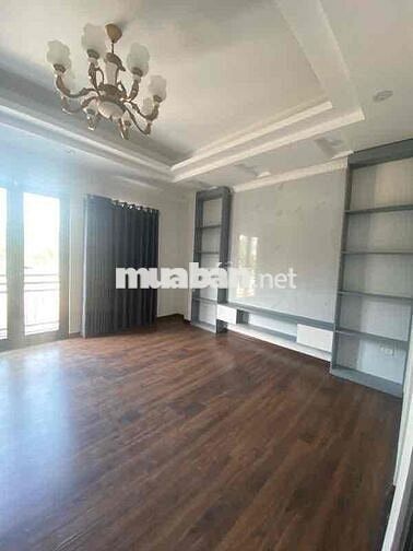 Nhỉnh 9 tỷ có biệt thự mới thang máy Vĩnh Quỳnh-oto tải tránh-50m*5T