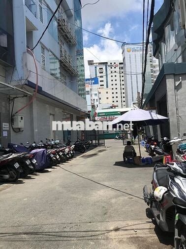 MẶT TIỀN HẺM D2 9X7,5M 4 LẦU SUỐT CHỖ ĐỂ XE RỘNG RÃI NẰM KHU VĂN PHÒNG
