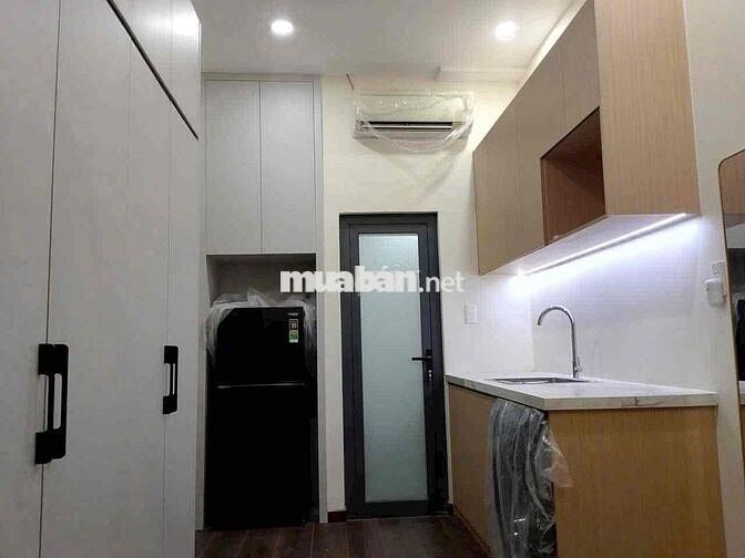 toà nhà 20 phòng Hoàng Diệu 2, Đh Ngân hàng cho thuê 80tr/tháng