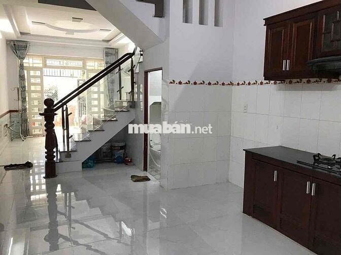 CHO THUÊ NHÀ ĐÚC 3 lầu 4 pn 5 wc
