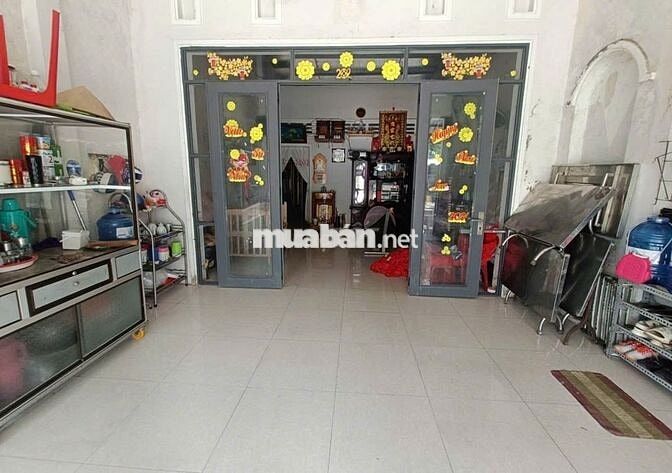 Hàng Ngộp Cần bán Nhanh Căn nhà Gần Chợ Việt Kiều 750tr Sổ Hồng Riêng