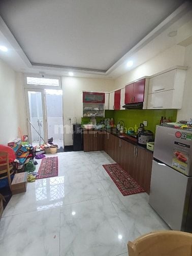 CHO THUÊ NHÀ 3 TẦNG 4PN. 4WC MẶT TIỀN ĐƯỜNG 4 BÌNH THỌ. THỦ ĐỨC