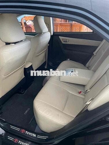 Trả 200tr Corolla Altis 2020 1.8E CVT - 15000 km