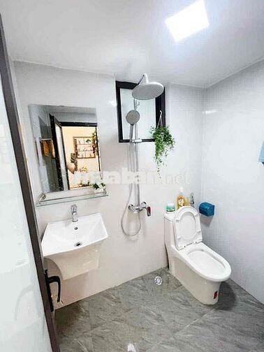Bán CCMn Siêu Đẹp Tầng Trung 5/8 View Mặt Ngõ - Cạnh Royal City, Pico