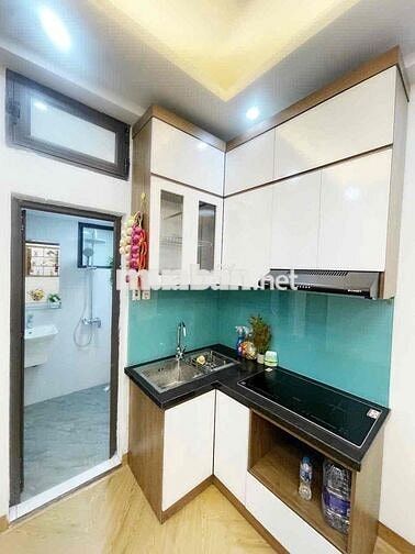 Bán CCMn Siêu Đẹp Tầng Trung 5/8 View Mặt Ngõ - Cạnh Royal City, Pico