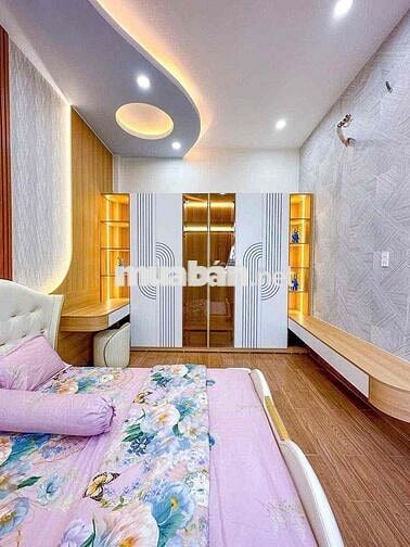 NHÀ 2 LẦU XÂY MỚI TRỤC CHÍNH HẺM LT 3/4 GẦN TRƯỜNG ĐHYD