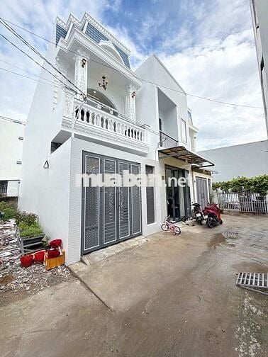 NHÀ MỚI XÂY 1 TRỆT 1 LẦU RỘNG RÃI - HẺM 81 HỒ BÚN XÁNG -CẦN THƠ GIÁ RẺ