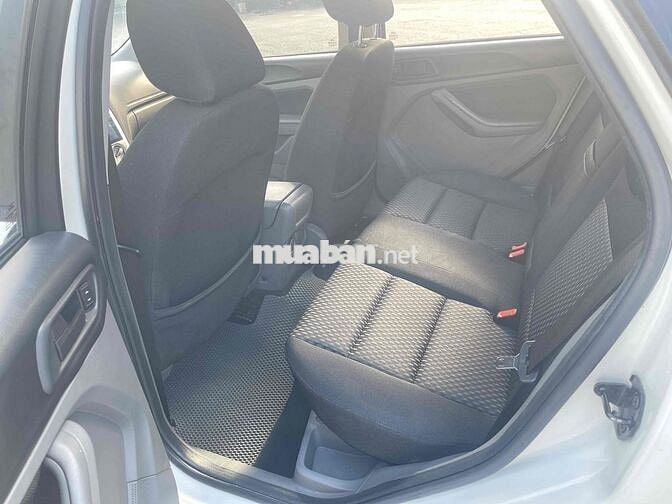 Ford Focus 2013 1.8 AT - 123456 km