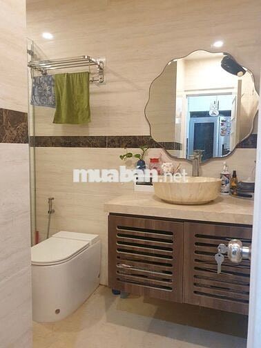 CĂN HỘ ĐẸP GIÁ TỐT CHÍNH CHỦ CẦN BÁN CĂN VNT Tower -Ngã Tư Sở - Hà Nội