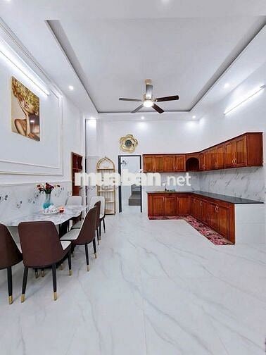 🏡 NHÀ ĐẸP GẦN ĐẠI LỘ HOÀ BÌNH - RỘNG RÃI - HOÀN CÔNG ĐẦY ĐỦ