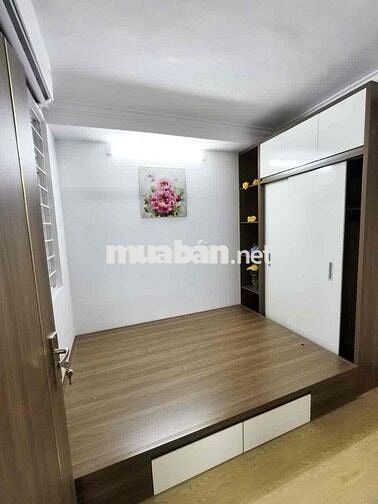 Bán CCMN 3ngủ ô tô đỗ cửa - Giáp Nhất, Cây Xăng Láng, Ngã 4 Sở