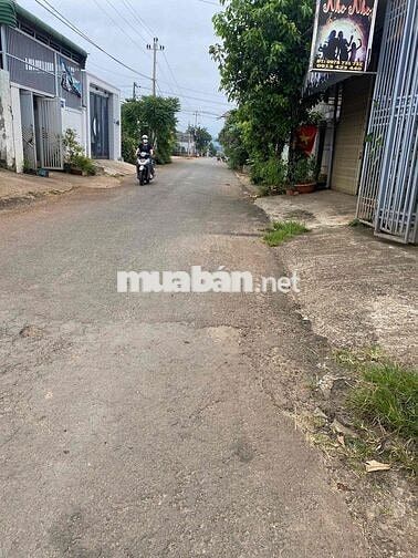 Đất Nguyễn Cảnh Di, cách QL200m