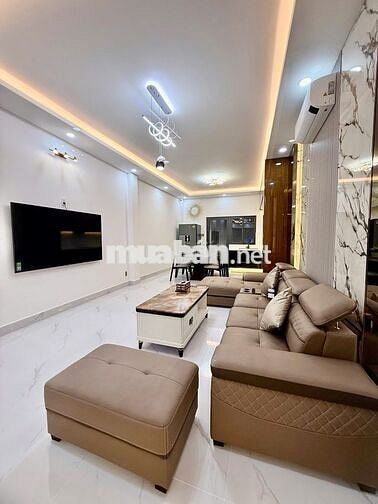 Bán nhà 4*22 88m2 đường xe tải 6m hoàn công 244m 11,2tỷ Phường 8 GV