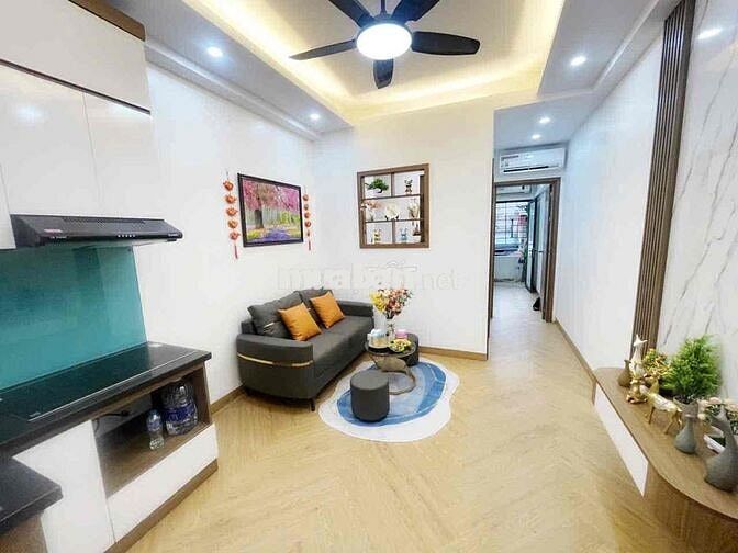 Bán CCMn Siêu Đẹp Tầng Trung 5/8 View Mặt Ngõ - Cạnh Royal City, Pico
