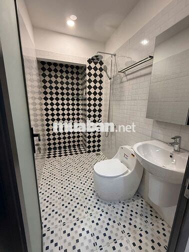 Bán nhà 4*22 88m2 đường xe tải 6m hoàn công 244m 11,2tỷ Phường 8 GV