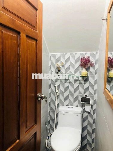 MẶT TIỀN HIẾM – BÙI THỊ XUÂN – TÂN BÌNH – NHÀ ĐẸP – NGANG 4M – SỔ A4