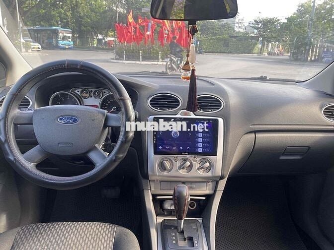 Ford Focus 2013 1.8 AT - 123456 km