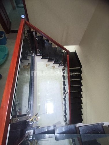 CHO THUÊ NHÀ 3 TẦNG 4PN. 4WC MẶT TIỀN ĐƯỜNG 4 BÌNH THỌ. THỦ ĐỨC