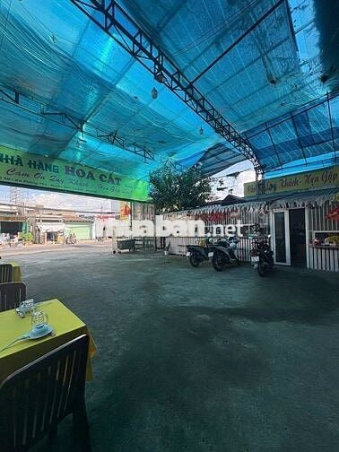 Sang nhượng nhà hàng mặt tiền QL50 Bình Chánh - Rộng hơn 1000m2