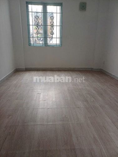 Kẹt tiền cần bán gấp căn nhà sẵn HĐT 25 triệu/tháng mặt tiền Hoa Sứ