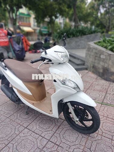 Bán xe vison màu trắng chính chủ