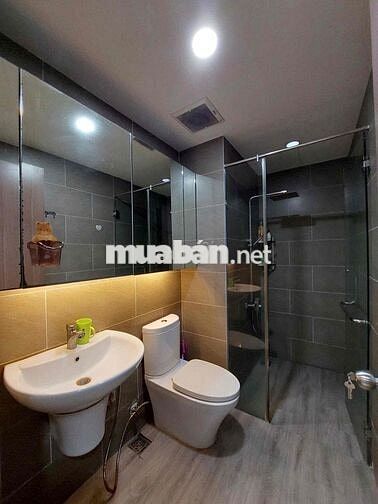Cho thuê căn hộ 3PN 2WC. chung cư The Botanica. Phường 2 Tân Bình