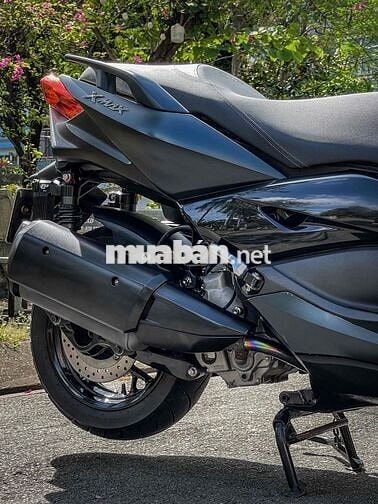 cần bán Yamaha Xmax300, có nhận giao lưu xe.