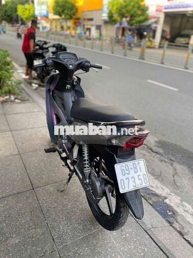Honda wave blade 2018 mới 90% biển số 69
