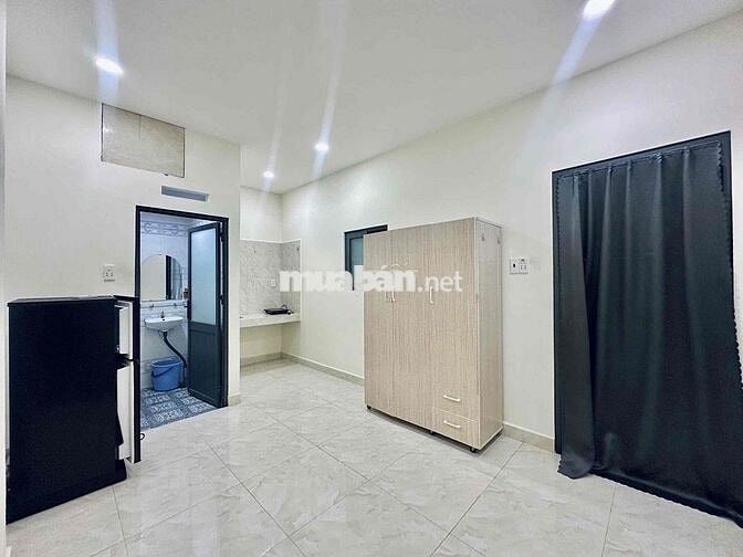 CHO THUÊ PHÒNG STUDIO FULL NỘI THẤT CỬA SỔ THÔNG THOÁNG ÁNH SÁNG RẺ