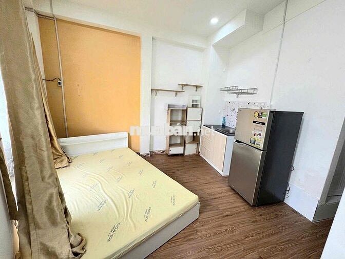 🌃Cho thuê Stu bancol, cửa sổ, khu ẩm thực Phan Xích Long, Vạn Kiếp