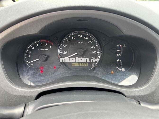 Toyota Innova 2012 E - 126000 km