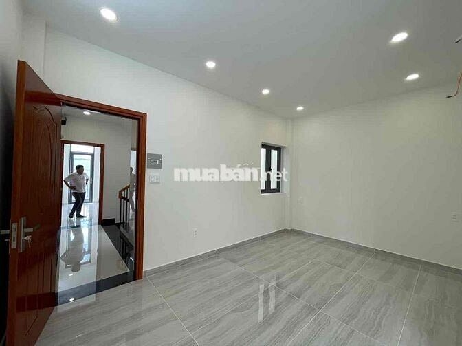 Cho thuê nhà nguyên căn 7 Phòng, 8 Toilet, Thang máy 450 KG