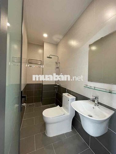 Cho thuê nhà nguyên căn 7 Phòng, 8 Toilet, Thang máy 450 KG