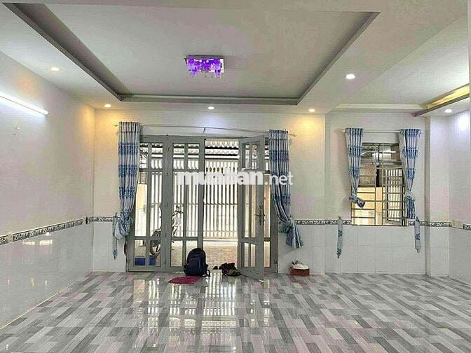 Cần Bán: Nhà Chính Chủ (6,4x13,5m) - Sổ Hồng Riêng - Pháp Lý Rõ Ràng