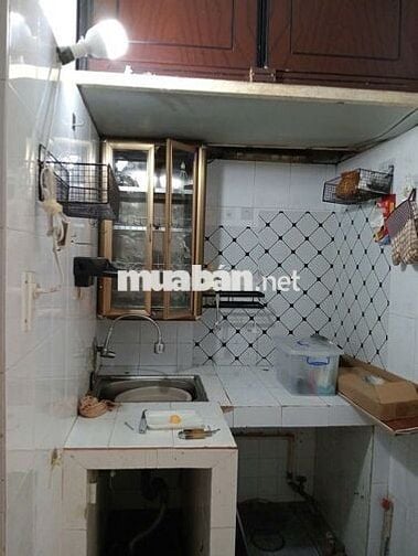 Căn hộ tập thể tại Thái Thịnh - Vĩnh Hồ