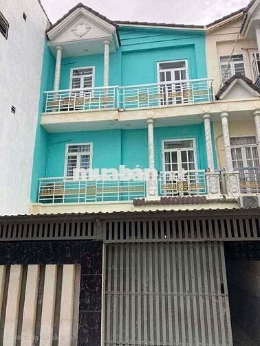Cần Bán: Nhà Chính Chủ (6,4x13,5m) - Sổ Hồng Riêng - Pháp Lý Rõ Ràng