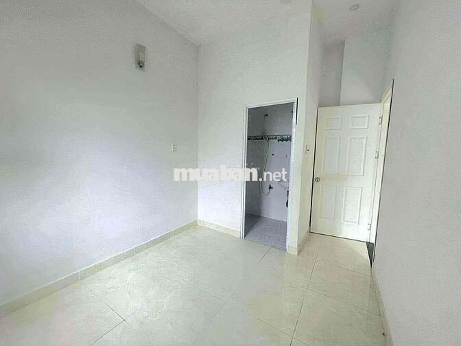Cần Bán: Nhà Chính Chủ (6,4x13,5m) - Sổ Hồng Riêng - Pháp Lý Rõ Ràng