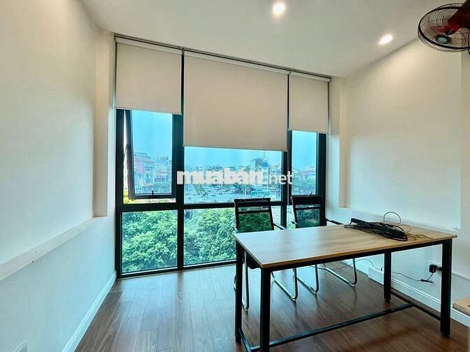 Cần cho thuê gấp sàn Văn phòng 45m2 tại CÁT LINH siêu mới 100%
