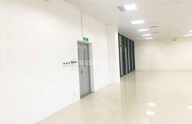NGUYỄN VĂN CỪ - LONG BIÊN - HÀ NỘI / CHO THUÊ VĂN PHÒNG TÒA NHÀ PTP BU